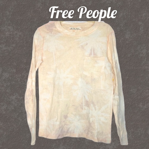 Free People Tops - FREE PEOPLE WE THE FREE Mash It Up Scenic Tee XS